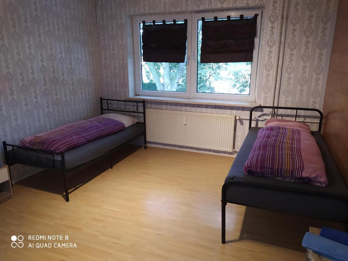 Misha,S Hostel Duisburg Buitenkant foto